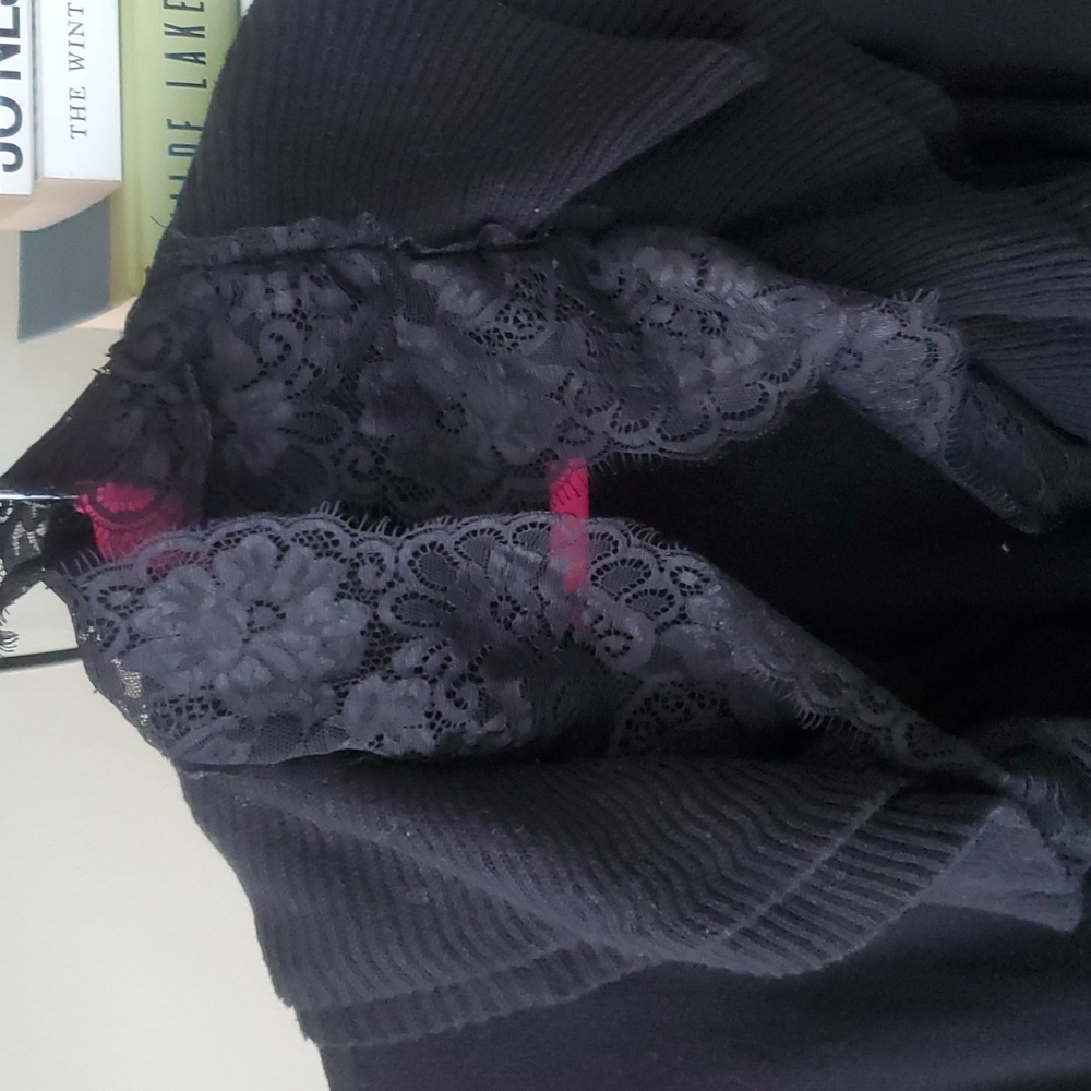 Clothing View 4